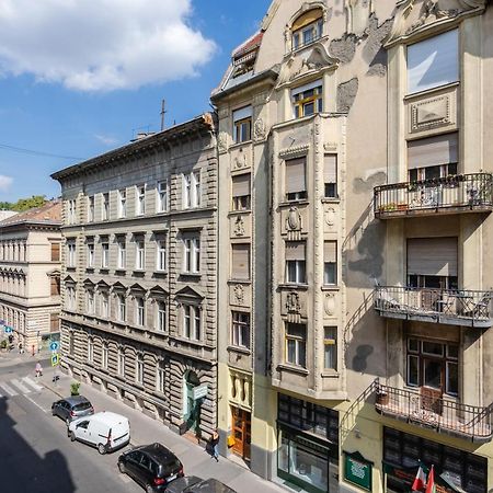 Lonyay Grand Central Budapest Eksteriør billede