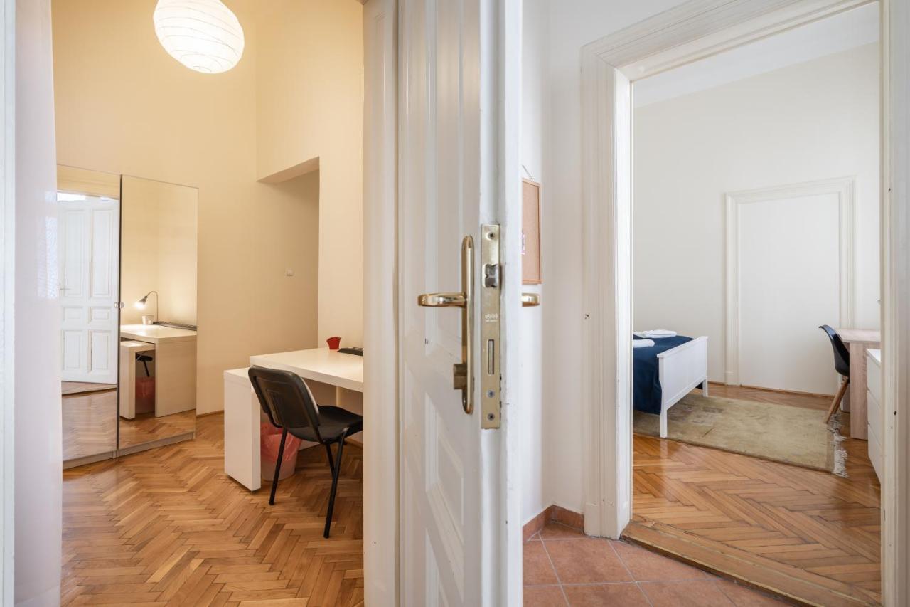 Lonyay Grand Central Budapest Eksteriør billede