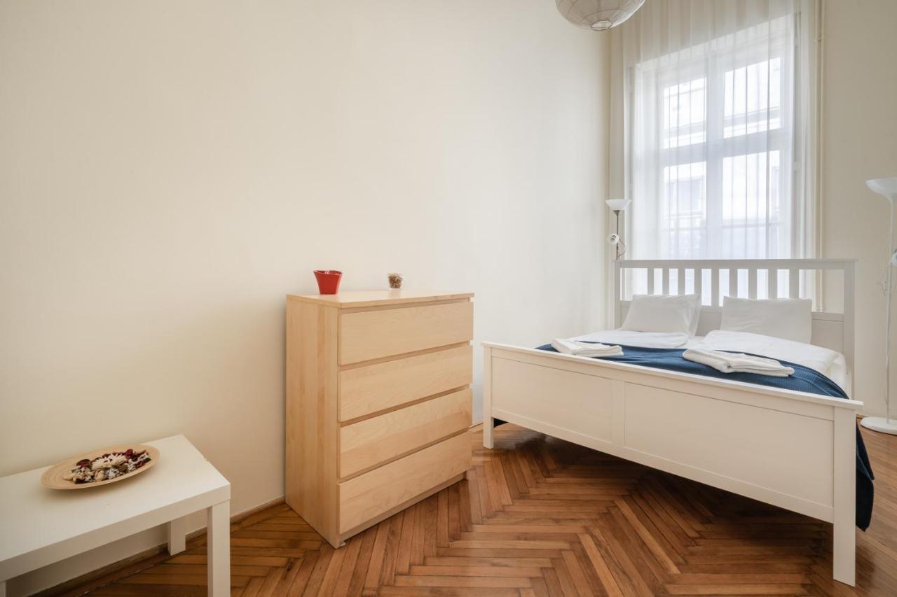 Lonyay Grand Central Budapest Eksteriør billede